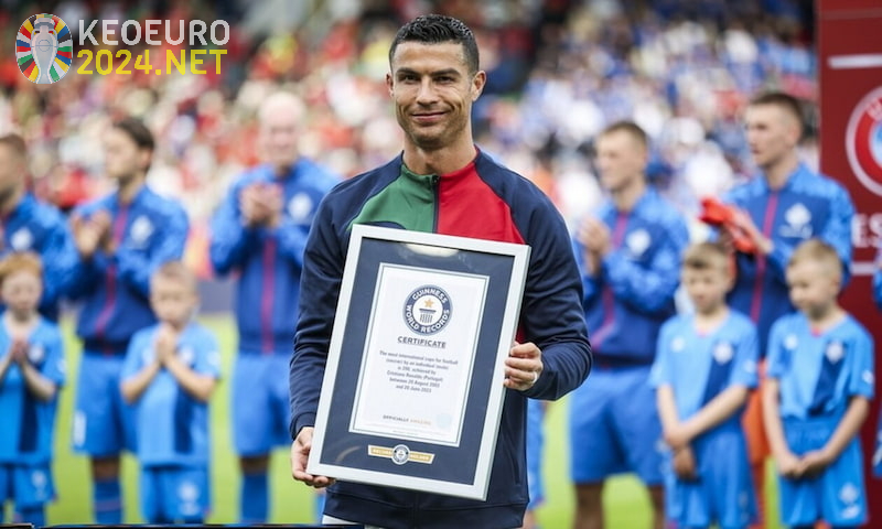 Cristiano Ronaldo là kỷ lục gia của Euro với 14 bàn cho tới hiện tại đã ghi được